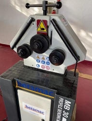 CURVATRICE NUOVA CE IBETAMAC IB 30 usato TAGLIO LASER CO2 BYSTRONIC BYSPRINT 3015 immagine Taglio Laser usati in vendita